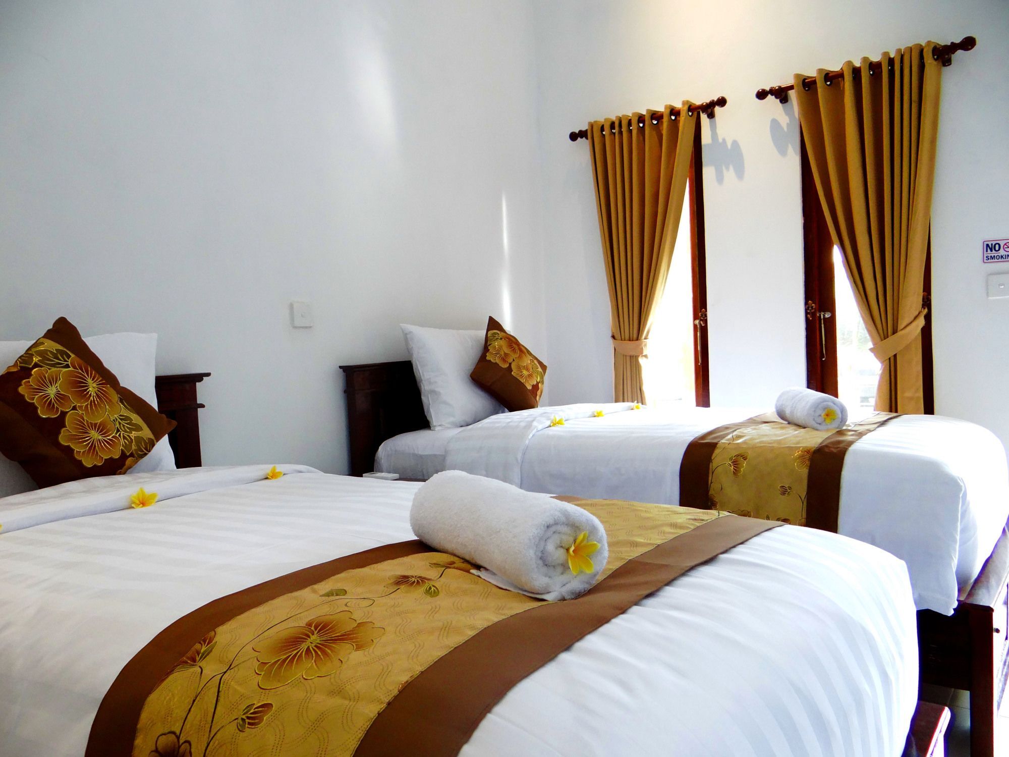 Bed and Breakfast Isola D'Oro Lembongan Zewnętrze zdjęcie
